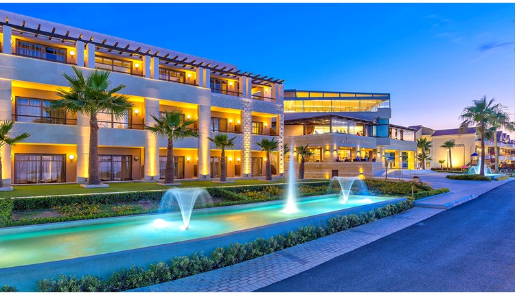 Porto Platanias Beach Resort and Spa, Крит