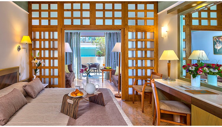 Porto Platanias Beach Resort and Spa, Крит