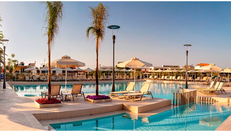 Porto Platanias Village Resort, Крит