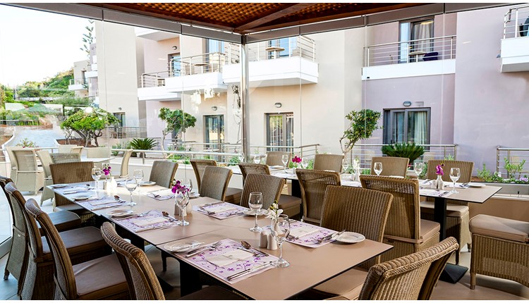 Porto Platanias Village Resort, Крит