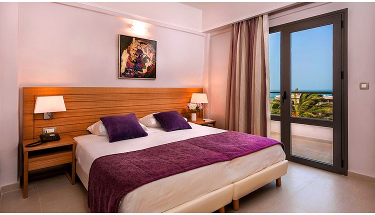 Porto Platanias Village Resort, Крит