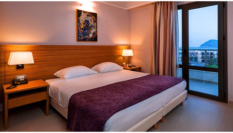 Porto Platanias Village Resort, Крит