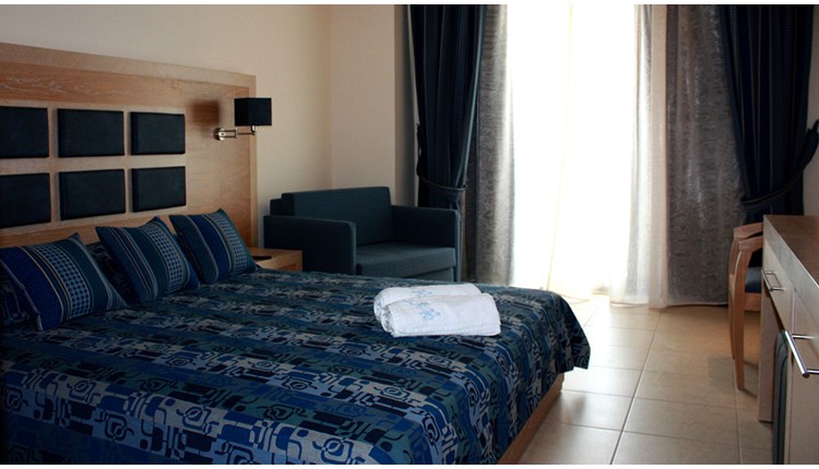 Aegean Blue, Халкидики