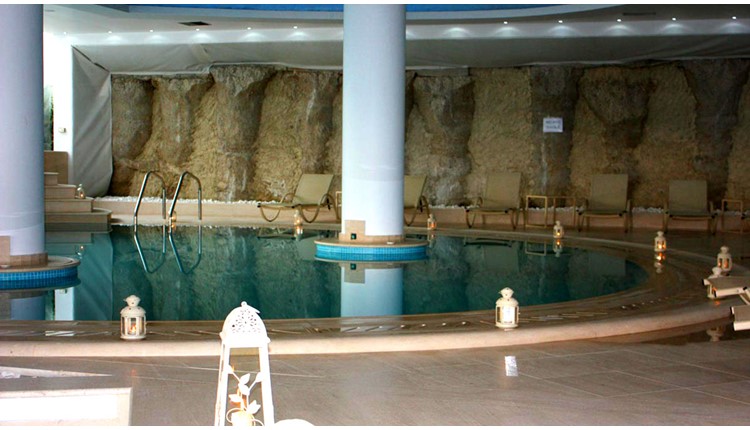 Aegean Blue, Халкидики