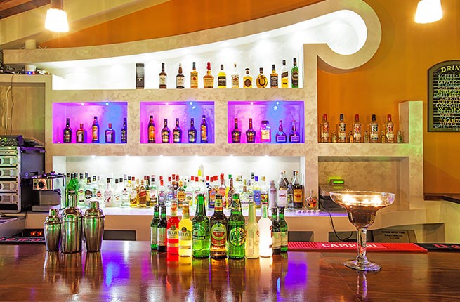 Anna Maria Paradise , Халкидики