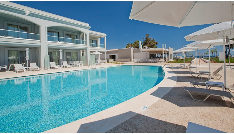 Blue Lagoon Princess, Халкидики