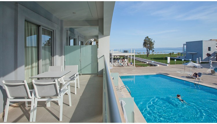 Blue Lagoon Princess, Халкидики