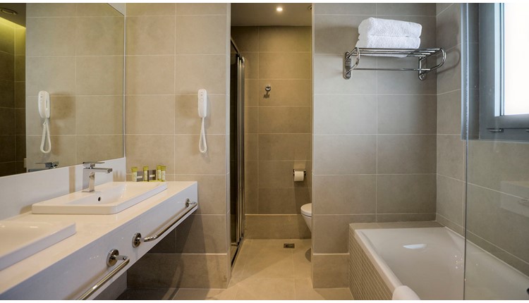 Blue Lagoon Princess, Халкидики