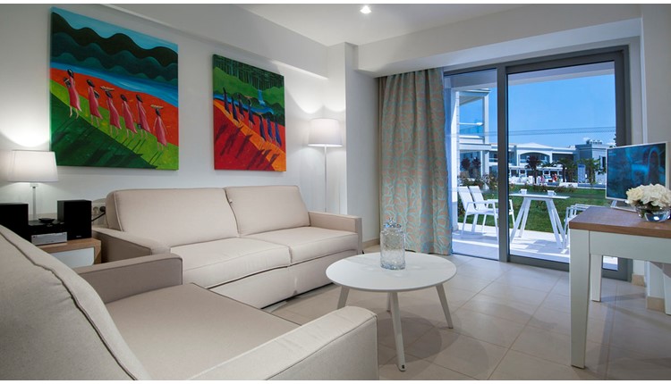 Blue Lagoon Princess, Халкидики