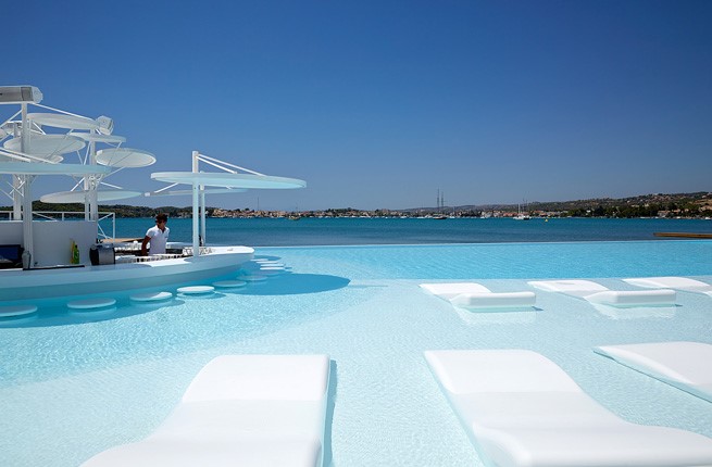 Nikki Beach Resort and Spa  , Пелопоннес