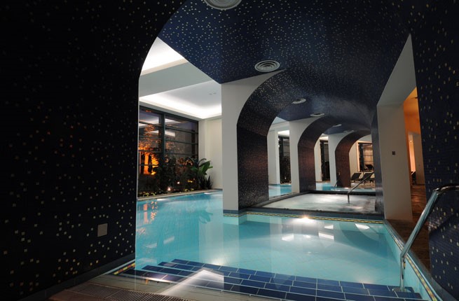 Club Hotel Casino Loutraki, Пелопоннес