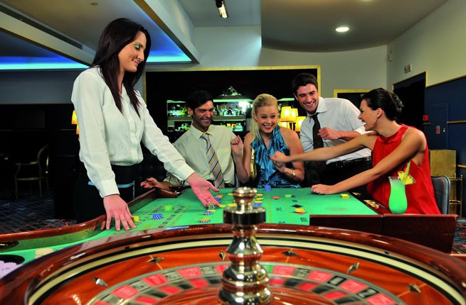 Club Hotel Casino Loutraki, Пелопоннес