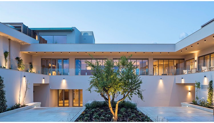 Horizon Blu - NR, Пелопоннес