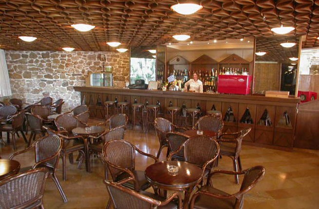 Pappas Hotel - NR, Пелопоннес