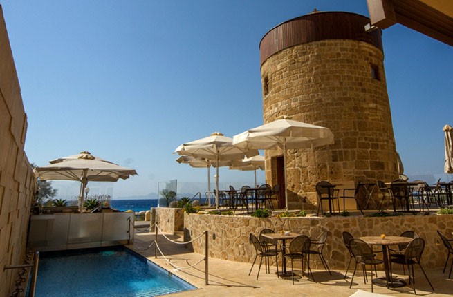 Bellevue On The Beach Suites, Родос