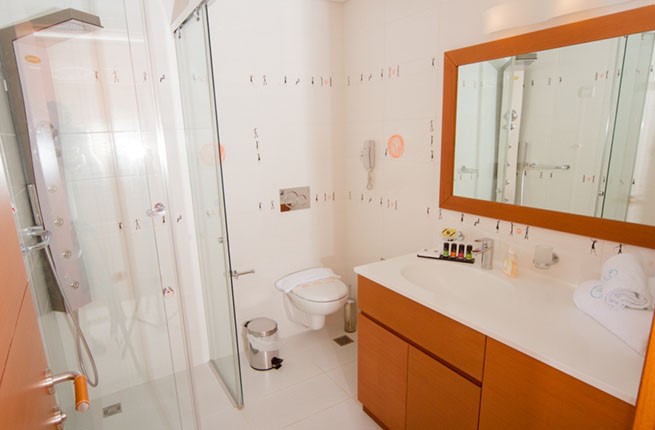 Bellevue On The Beach Suites, Родос