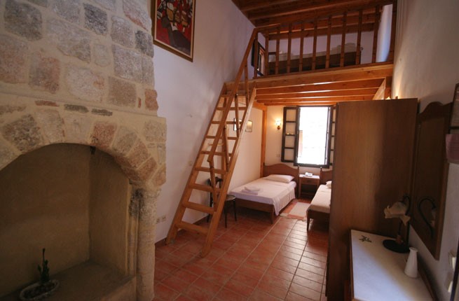 Camelot Hotel - NR, Родос