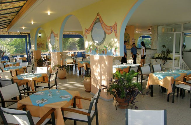 Pefkos Garden Hotel - NR, Родос