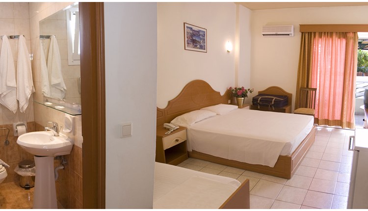 Romanza Mare, Родос