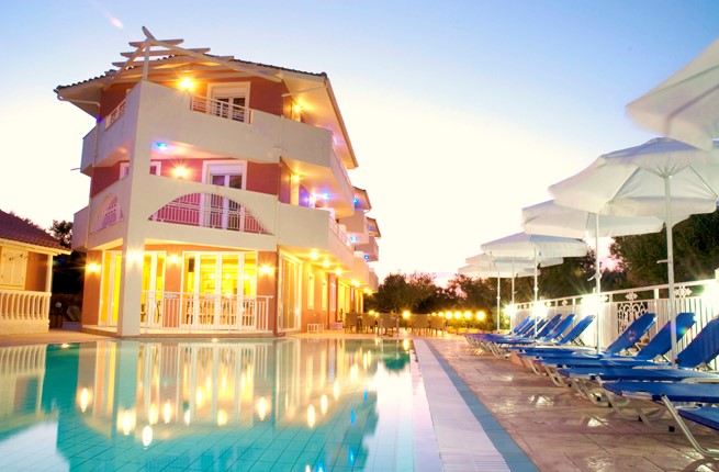 Pantheon Hotel - NR, Закинф