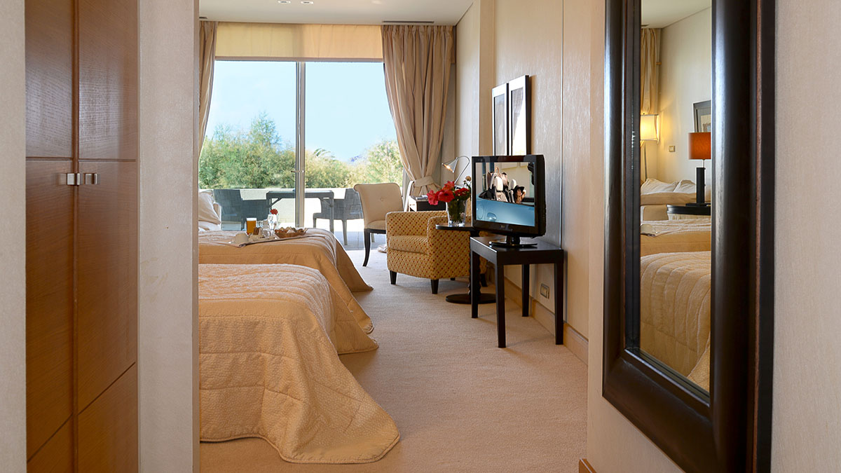 Family Comfort Room Mountain View