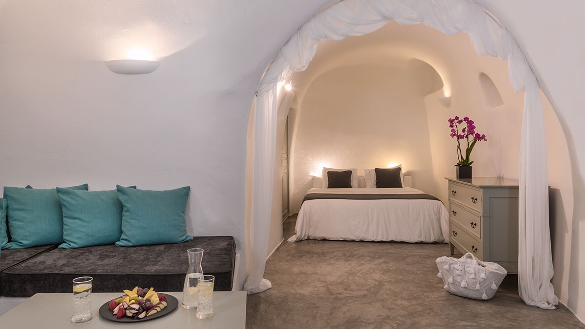 Deluxe Suite With Outdoor Jacuzz