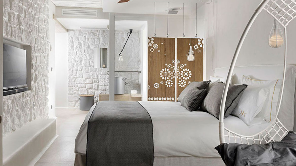 Deluxe room with Plunge Pool