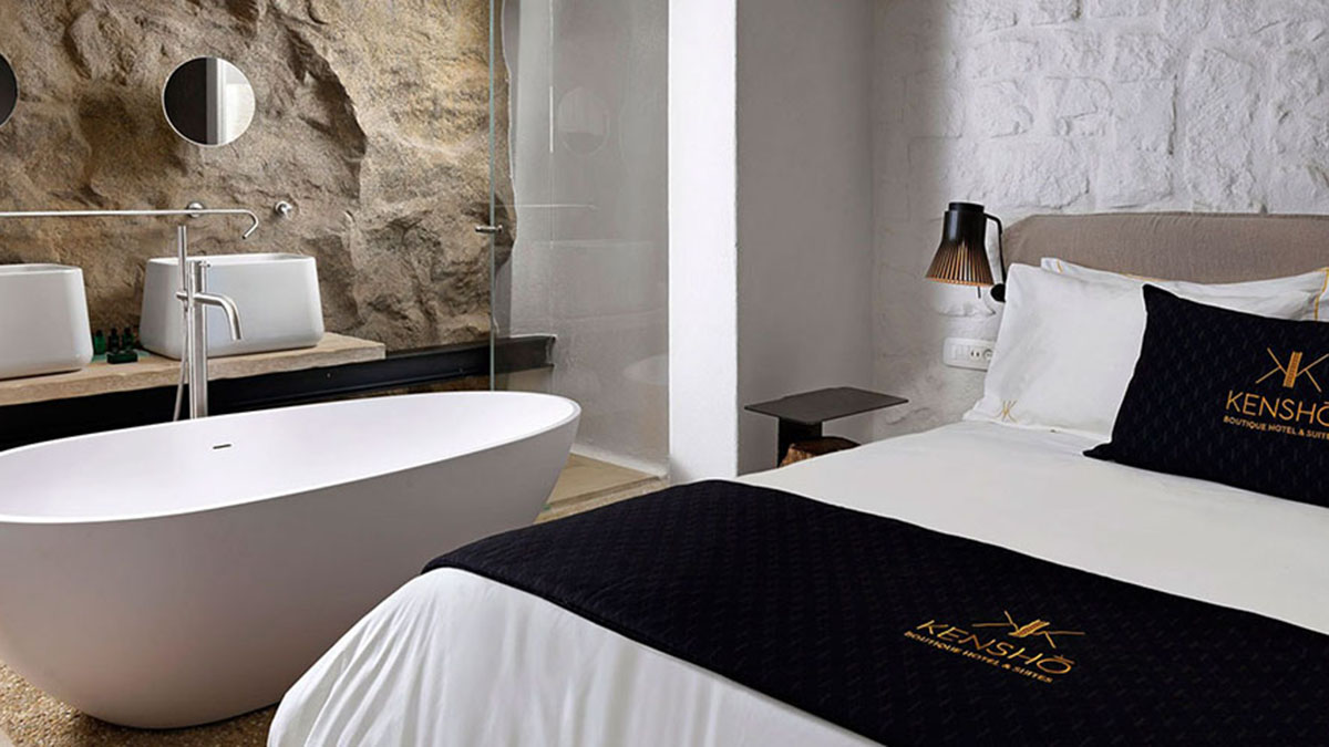 Junior Suite with Outdoor Hot Tub