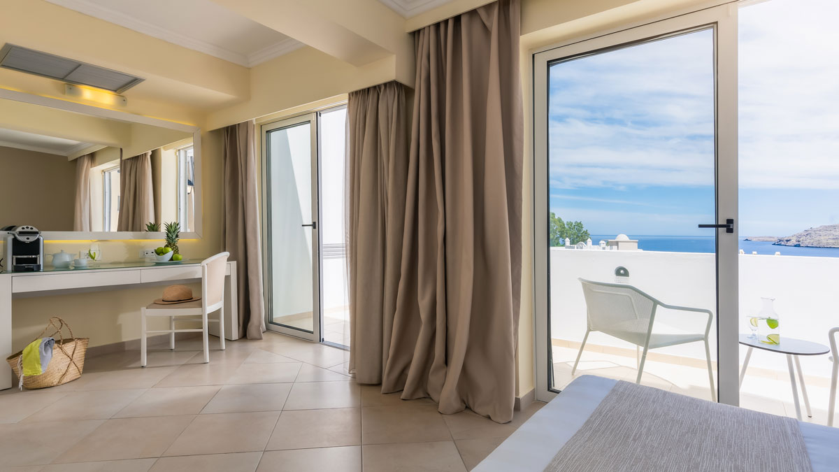 Deluxe Junior Suite Sea View 