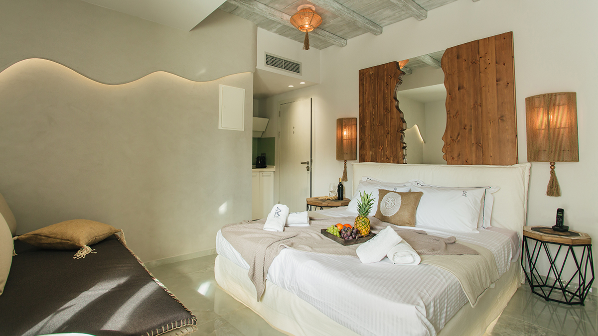 Triple Suite with Private Pool