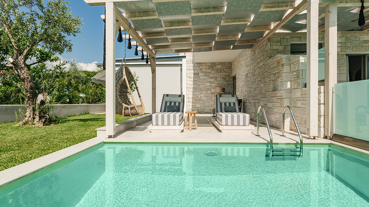 Triple Suite with Private Pool