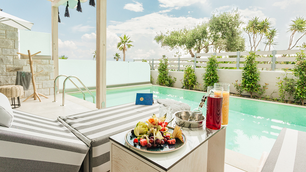 Double Suite Side Sea View with Private Pool