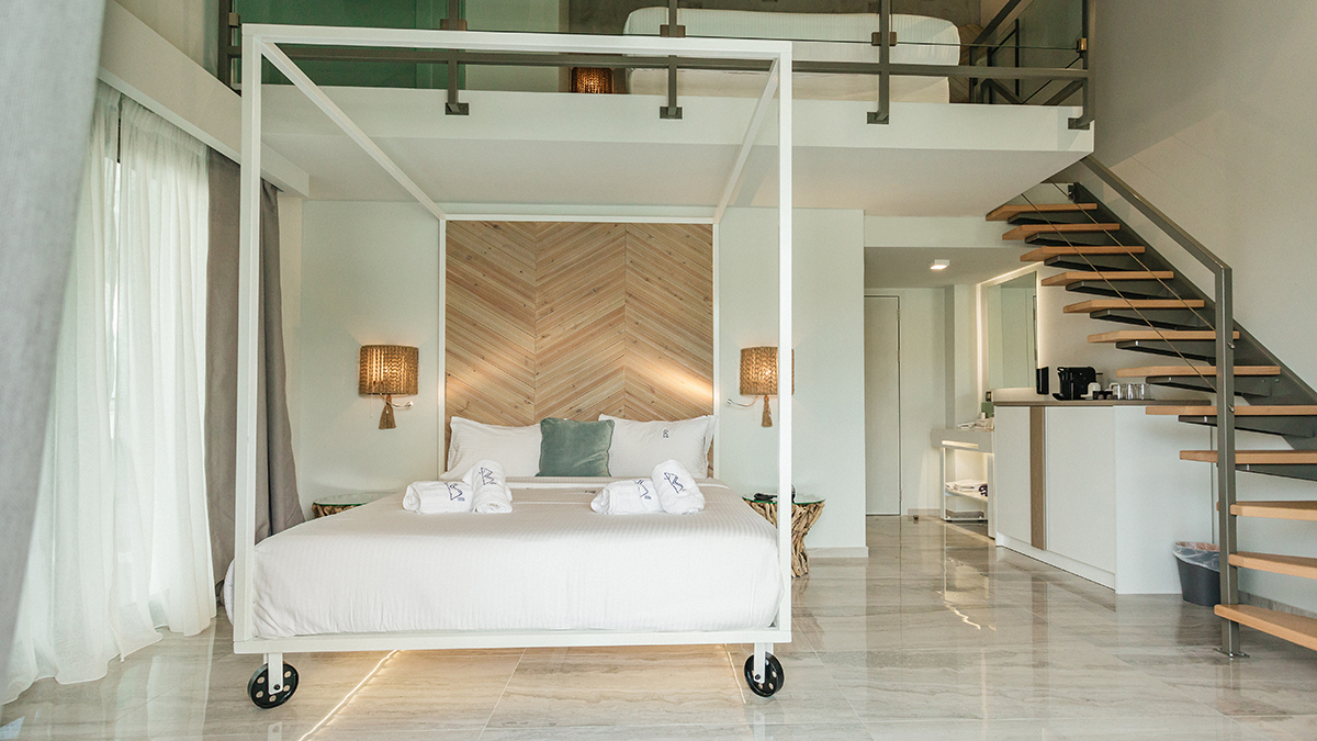 2 Level Suite Side Sea View with Outdoor Jacuzzi