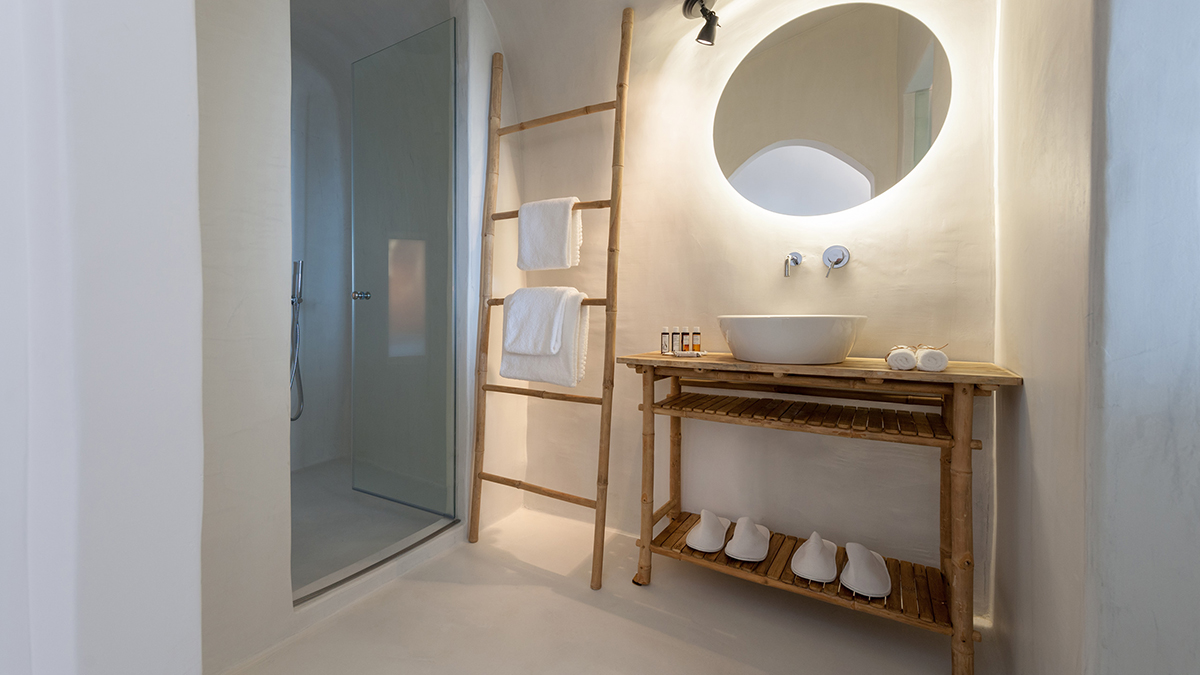 Grand Honeymoon Suite Plunge Pool