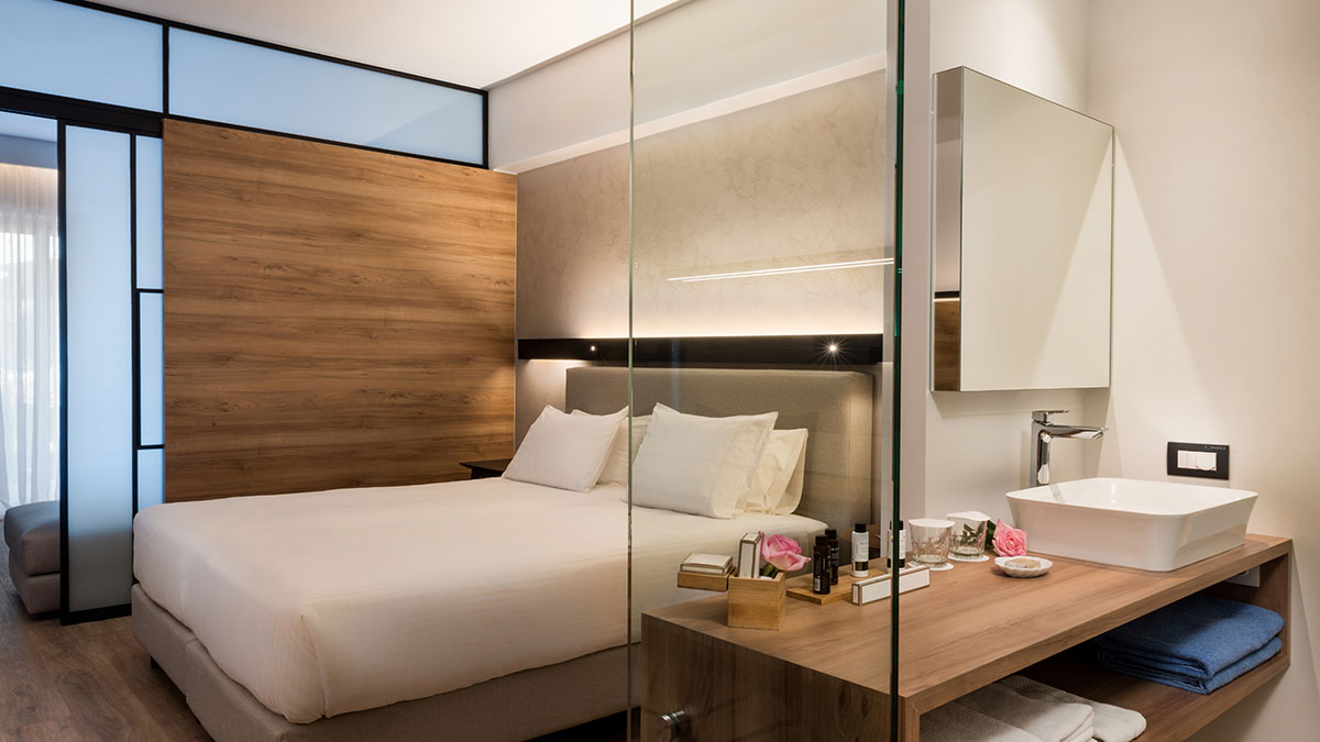 Junior Suite Pool View 