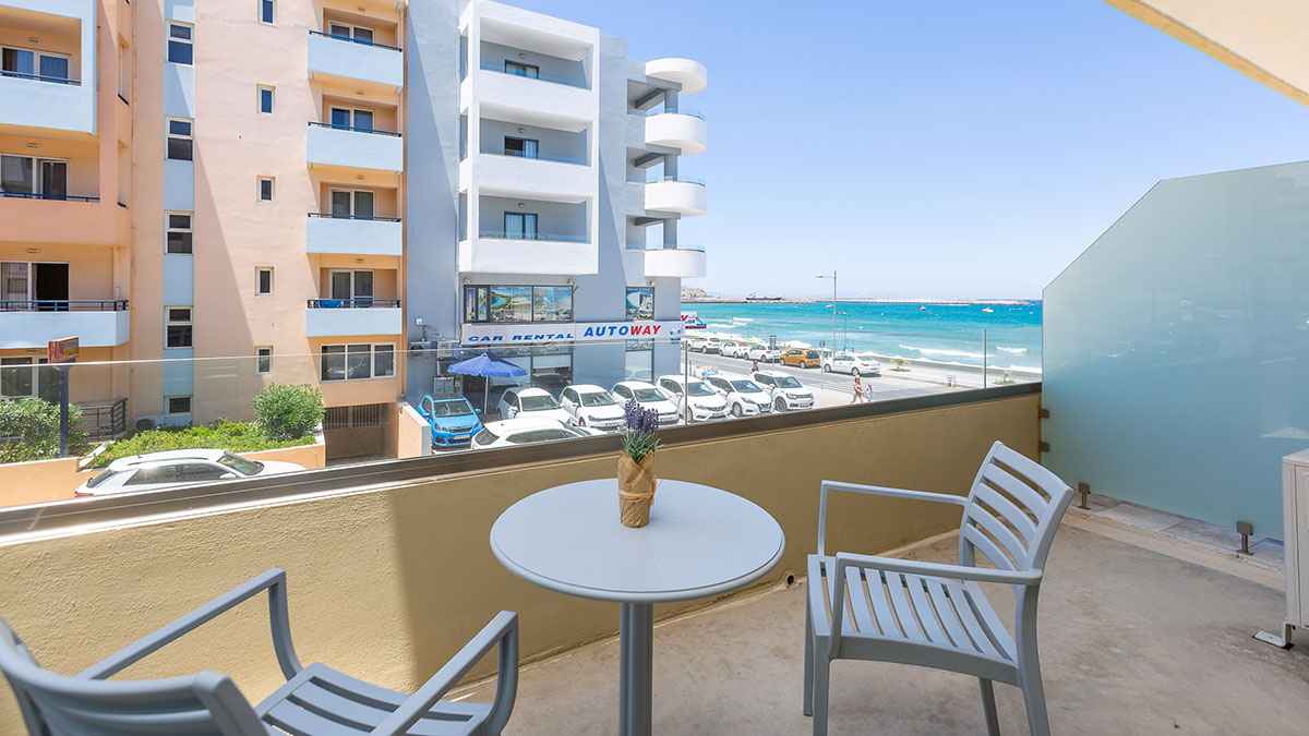 Junior Suite Side Sea View 