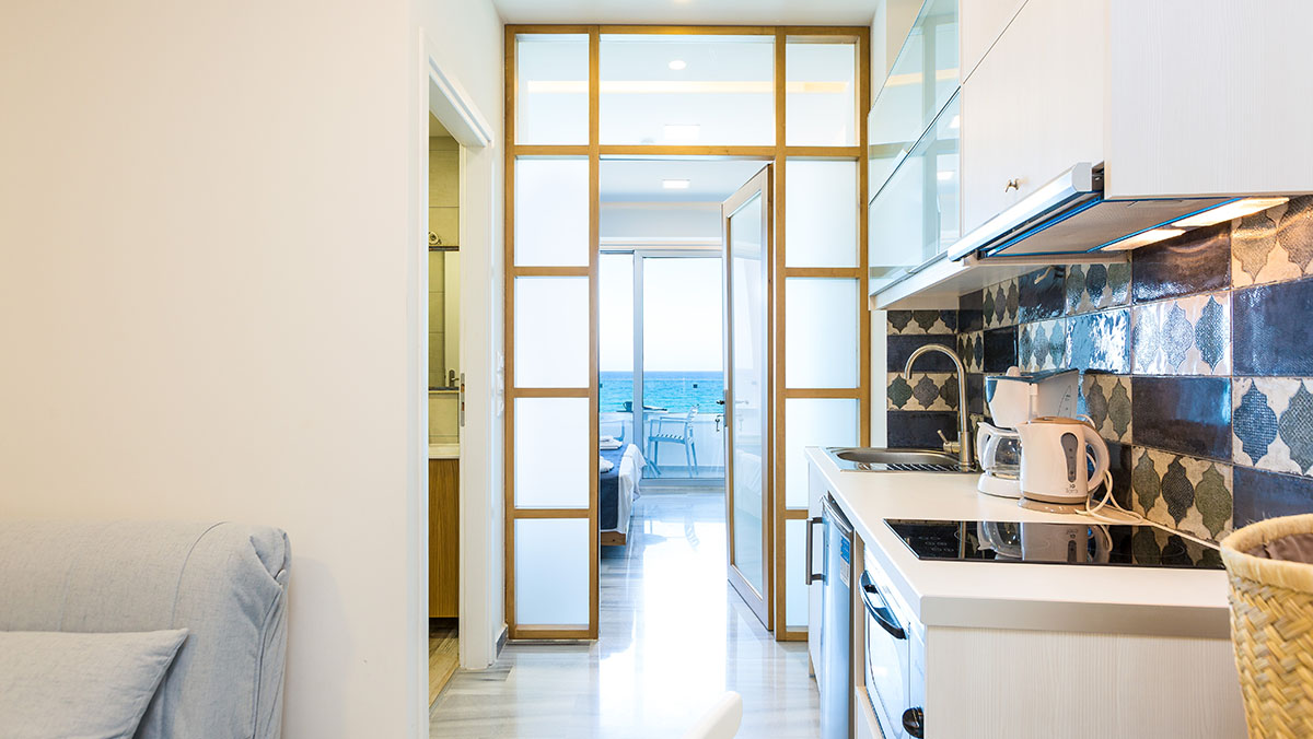 Deluxe Apartment Sea View on top floor