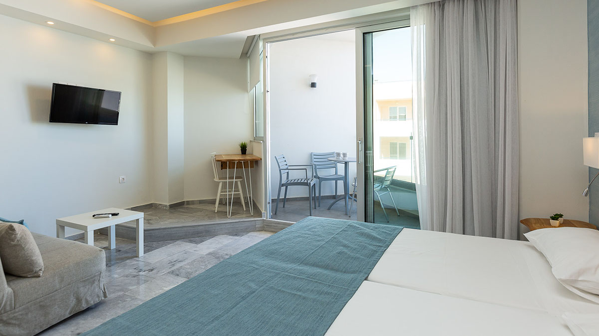 Superior Suite Side Sea View on top floor